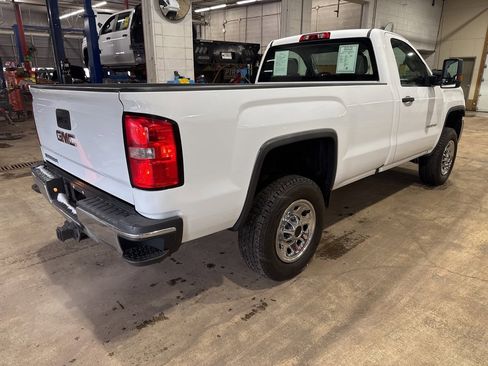Used 2017 GMC Sierra 3500 4x4 Regular Cab image 4