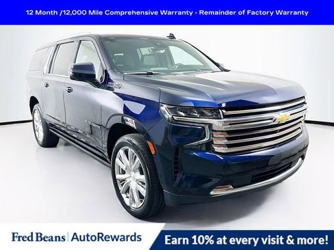 Used 2023 Chevrolet Suburban High Country w/ Premium Package 2 AWD/4WD image 1