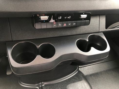 Used 2019 Freightliner Sprinter 2500 w/ Driver Convenience Package image 26