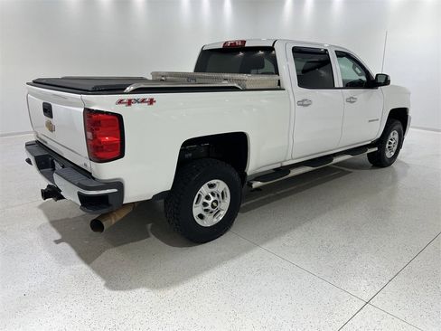 Used 2015 Chevrolet Silverado 2500 LT image 8