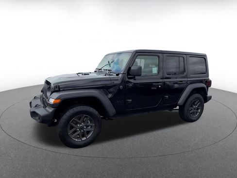 Used 2025 Jeep Wrangler Unlimited Sport AWD/4WD image 7
