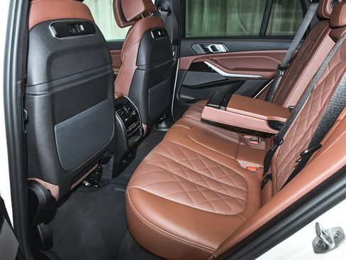 Used 2026 BMW X5 xDrive40i AWD/4WD image 53