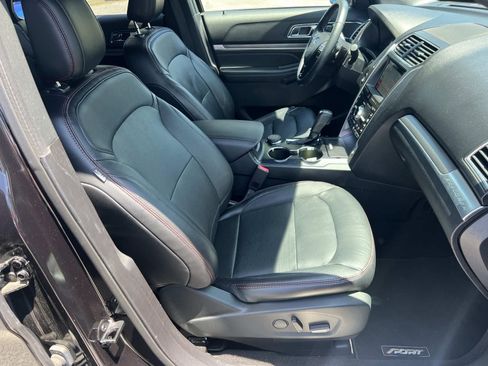 Used 2019 Ford Explorer Sport w/ Equipment Group 401A AWD/4WD image 13