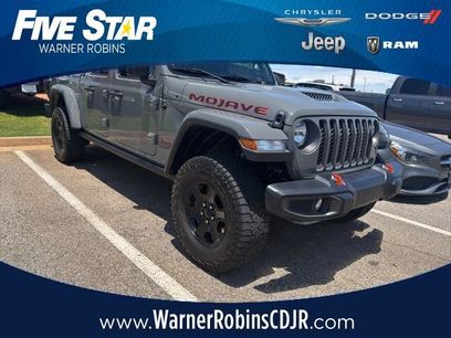 Used 2023 Jeep Gladiator Mojave w/ Cold Weather Group