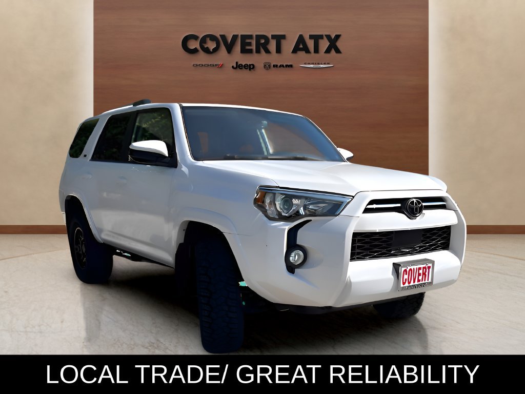 Used 2020 Toyota 4Runner SR5 AWD/4WD image 7
