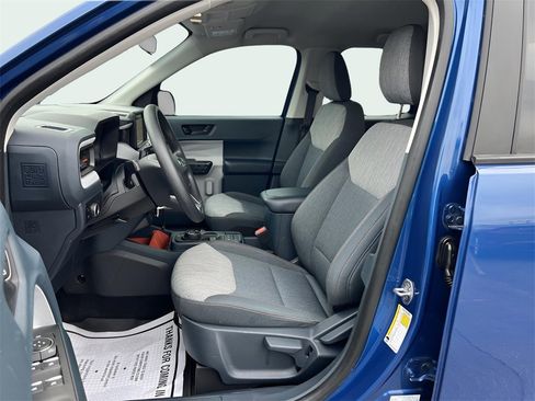 Used 2023 Ford Maverick XLT image 10