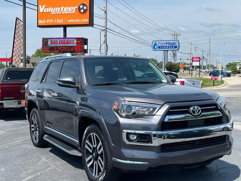 Used 2022 Toyota 4Runner Limited RWD image 1