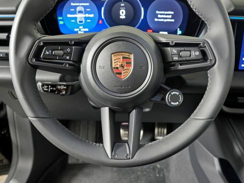 Used 2025 Porsche Macan 4S Electric AWD/4WD image 25