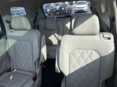 New 2026 Volkswagen Atlas SEL Premium R-Line image 23