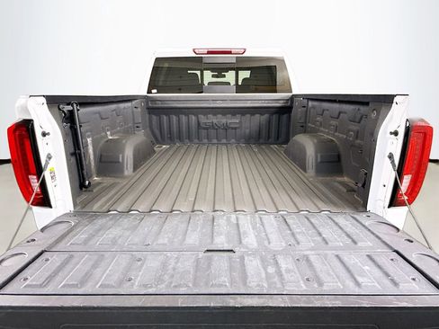 Used 2021 GMC Sierra 1500 SLT w/ SLT Convenience Package image 27