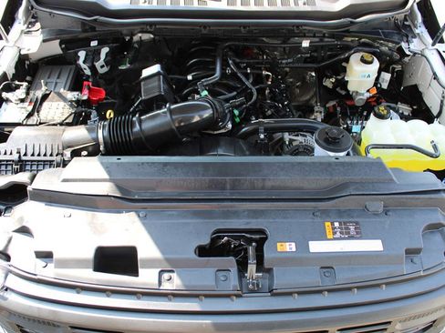 Used 2025 Ford F250 XL image 39