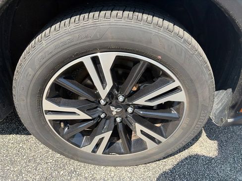 Used 2025 Mitsubishi Eclipse Cross SE AWD/4WD image 32