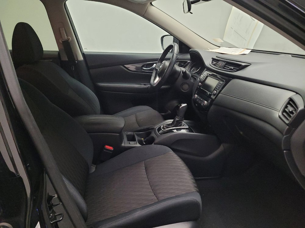 Used 2018 Nissan Rogue SV FWD image 21