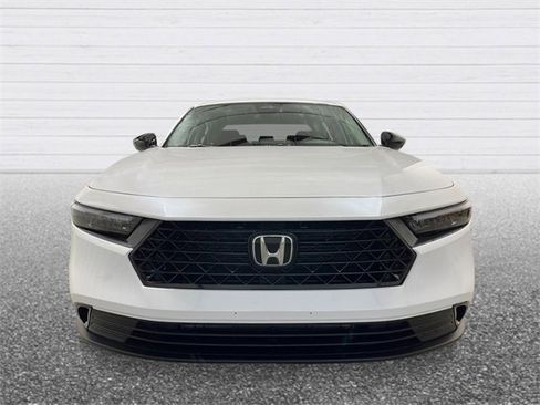 New 2025 Honda Accord SE image 9