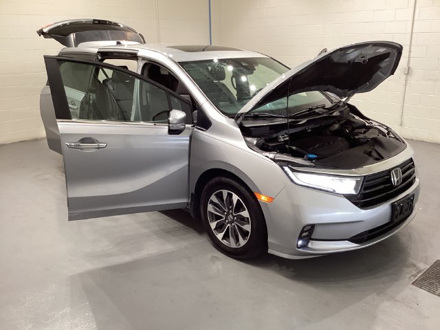 Certified 2024 Honda Odyssey EX-L image 9