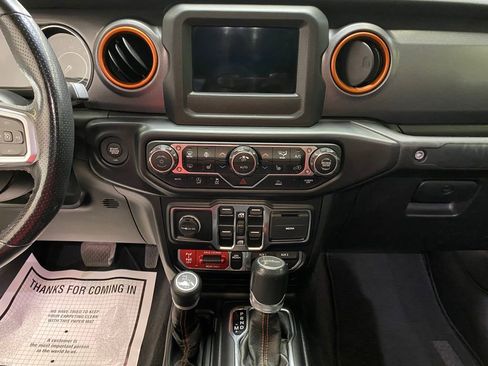 Used 2021 Jeep Gladiator Mojave w/ Cold Weather Group image 26