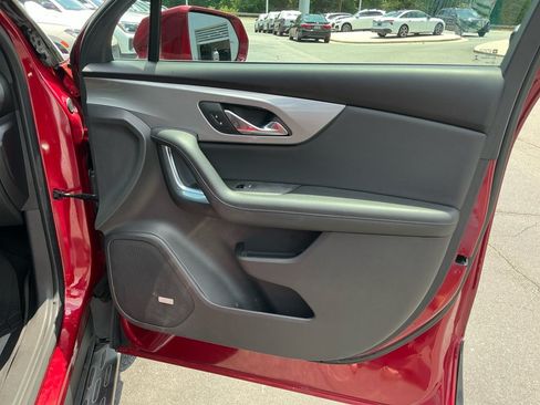 Used 2019 Chevrolet Blazer LT w/ Sun and Wheels Package FWD image 35
