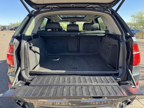Used 2011 BMW X5 xDrive35i image 16
