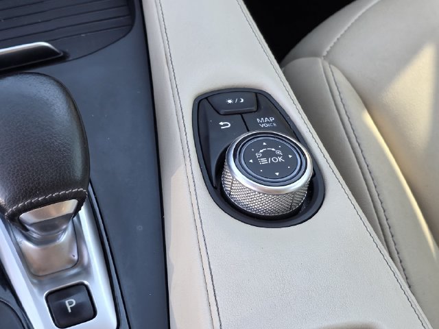 Used 2020 INFINITI QX50 Luxe w/ Navigation Package FWD image 26