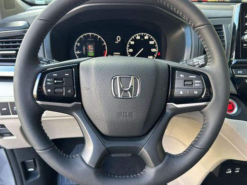 New 2026 Honda Odyssey EX-L image 15