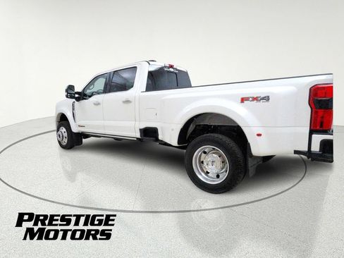Used 2026 Ford F450 Platinum w/ Platinum Plus Package AWD/4WD image 6