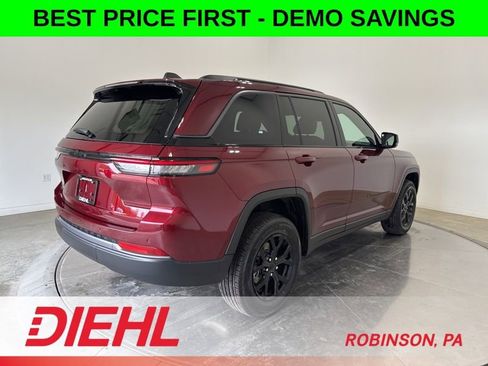 New 2026 Jeep Grand Cherokee Altitude AWD/4WD image 7