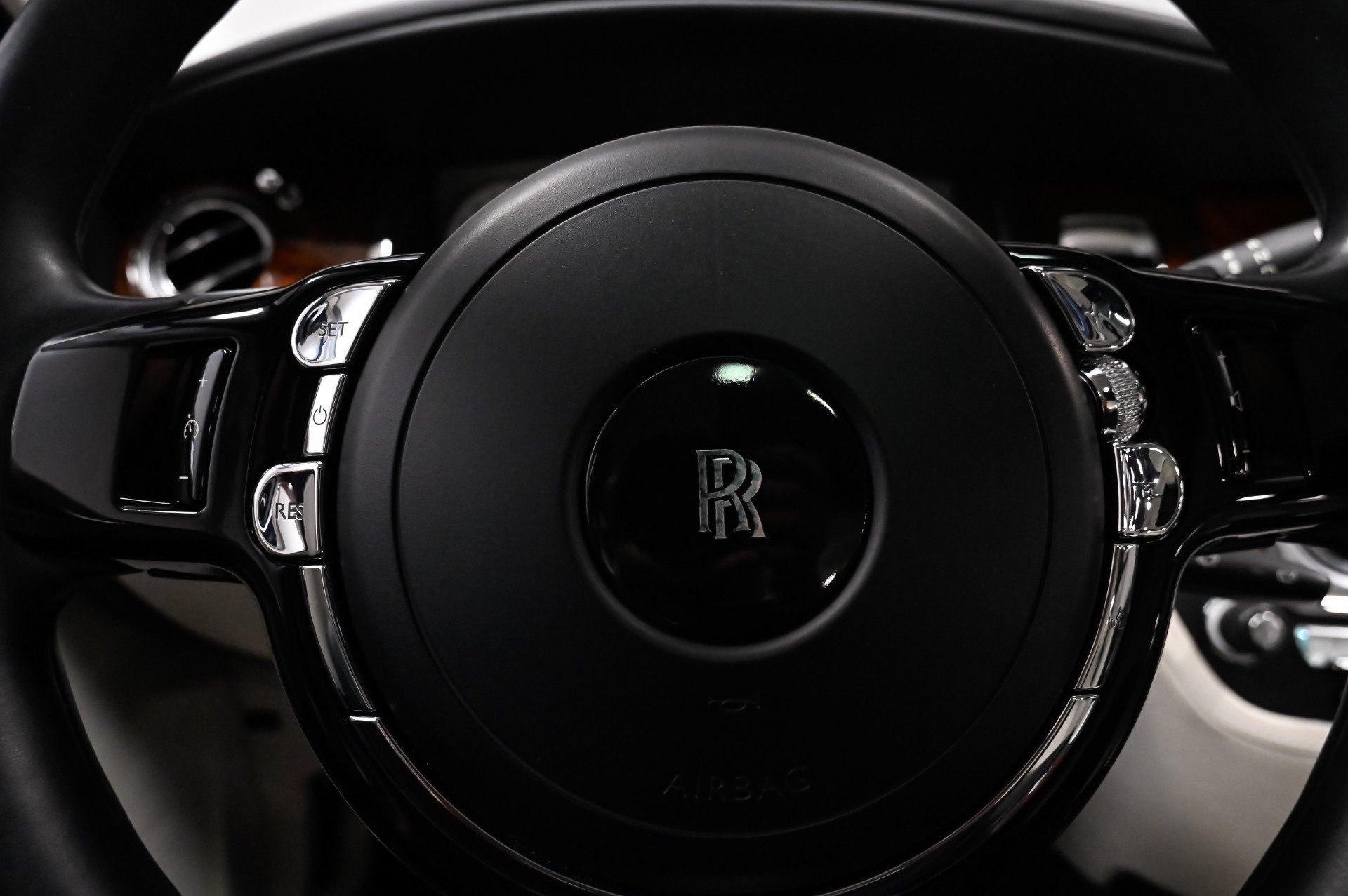 Used 2012 Rolls-Royce Ghost RWD image 17