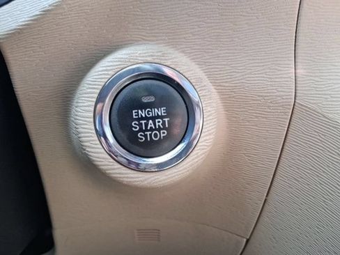 Used 2009 Toyota Venza AWD image 27