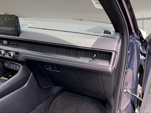 Certified 2025 Honda CR-V Sport-L image 24