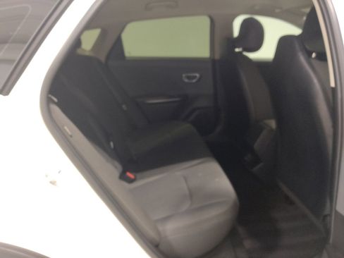 Used 2025 Kia K4 LXS image 19