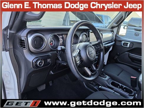 Used 2023 Jeep Wrangler Sport image 12