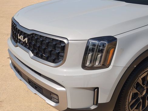 Used 2023 Kia Telluride SX X-Pro AWD/4WD image 10