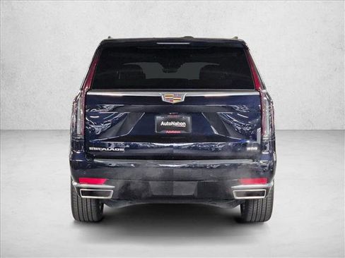 Used 2023 Cadillac Escalade ESV Premium Luxury w/ Performance Package image 7