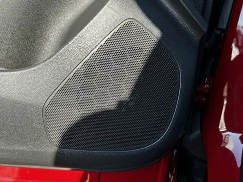 New 2026 Buick Envista Sport Touring image 12