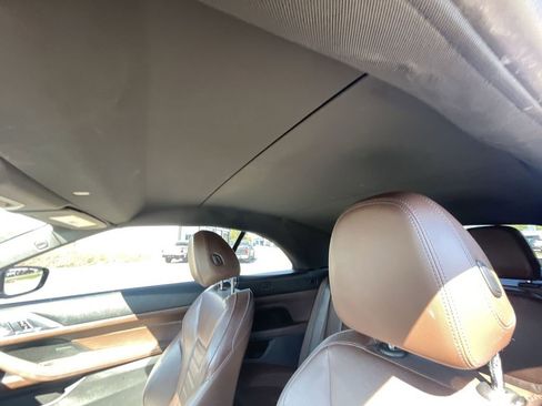 Used 2022 BMW 430i Convertible w/ Premium Package image 26