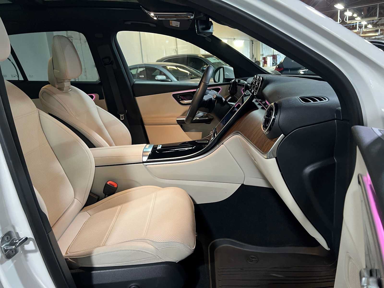 Certified 2026 Mercedes-Benz GLC 300 4MATIC image 12