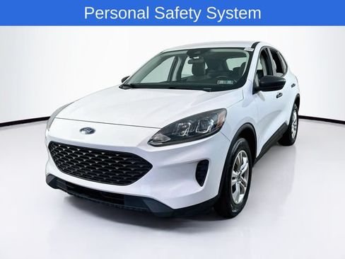 Certified 2022 Ford Escape S AWD/4WD image 3