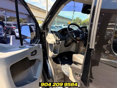Used 2017 Ford Transit 150 148 Low Roof w/ Exterior Upgrade Package RWD image 19