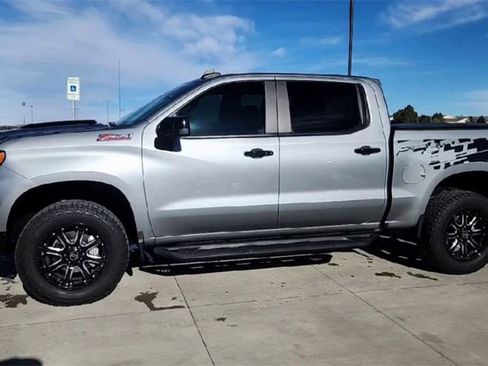 Used 2023 Chevrolet Silverado 1500 LT Trail Boss image 6