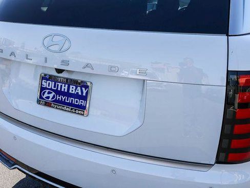 New 2026 Hyundai Palisade Calligraphy FWD image 7