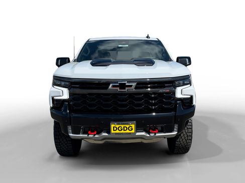 New 2025 Chevrolet Silverado 1500 ZR2 w/ Technology Package image 8