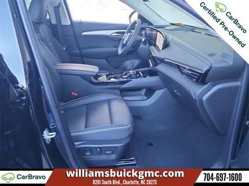 Certified 2025 Buick Envision Avenir image 29