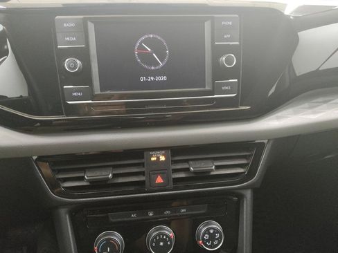 Used 2024 Volkswagen Taos S w/ MDO Package image 25