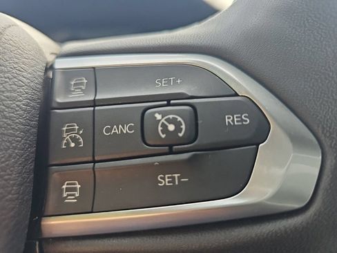 Used 2024 Jeep Compass Limited AWD/4WD image 37