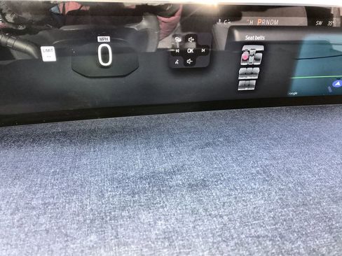 Used 2025 Ford Expedition Active image 15