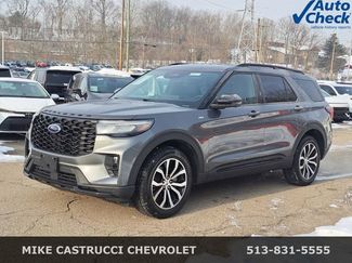 Used 2025 Ford Explorer ST-Line video 1