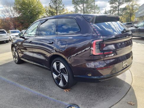 New 2025 Volvo EX90 Ultra image 6