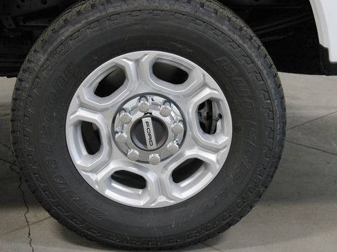 New 2026 Ford F250 XLT image 21