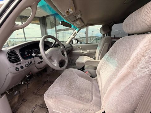 Used 2002 Toyota Tundra Limited image 10