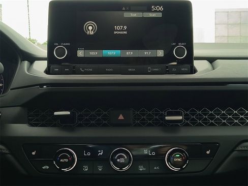 New 2025 Honda Accord SE image 8